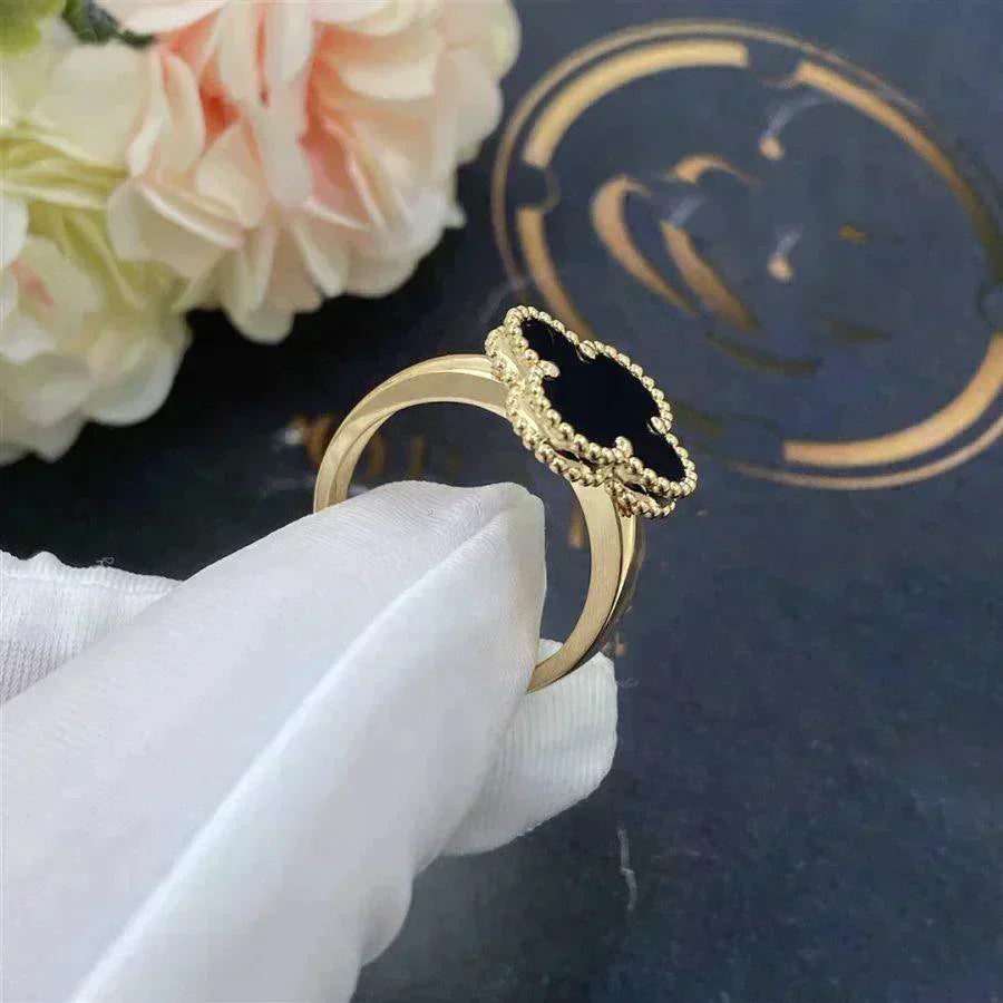 [Charm Aries Jewelry]CLOVER ONYX RING