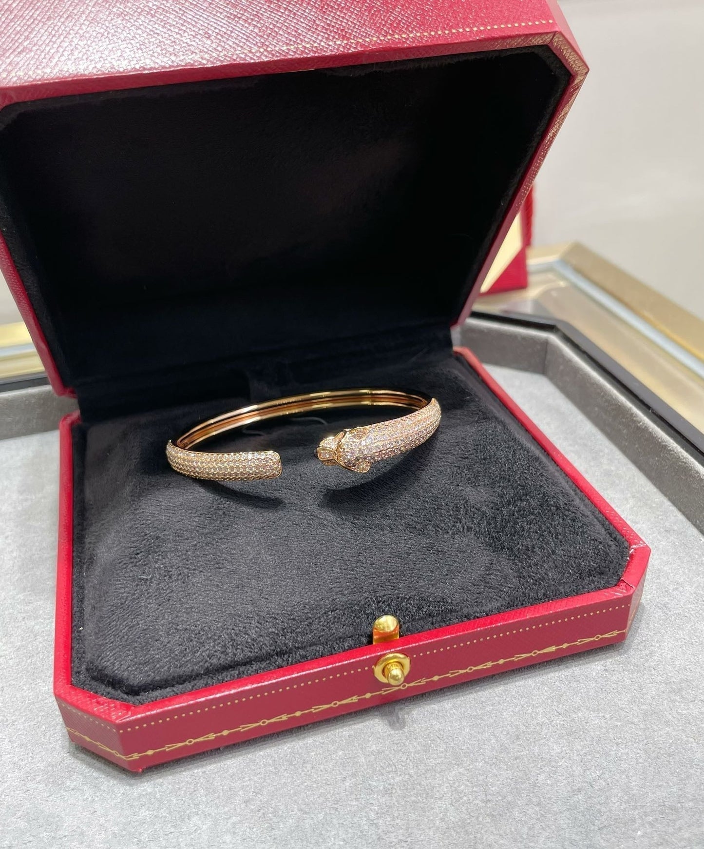 [Charm Aries Jewelry]PANTHERE FULL DIAMOND OPEN BRACELET
