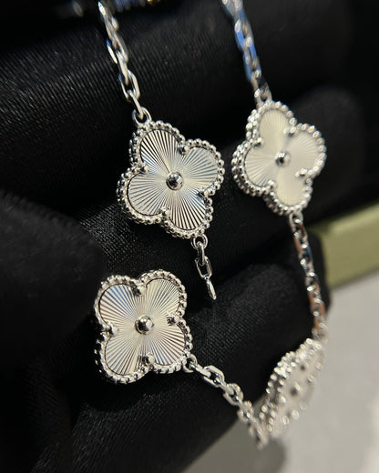 [Charm Aries Jewelry]CLOVER SILVER 5 MOTIFS BRACELET